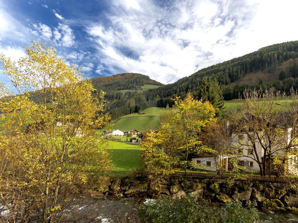 Garni Appartement Alpenresidence Cadipietra Ruang foto