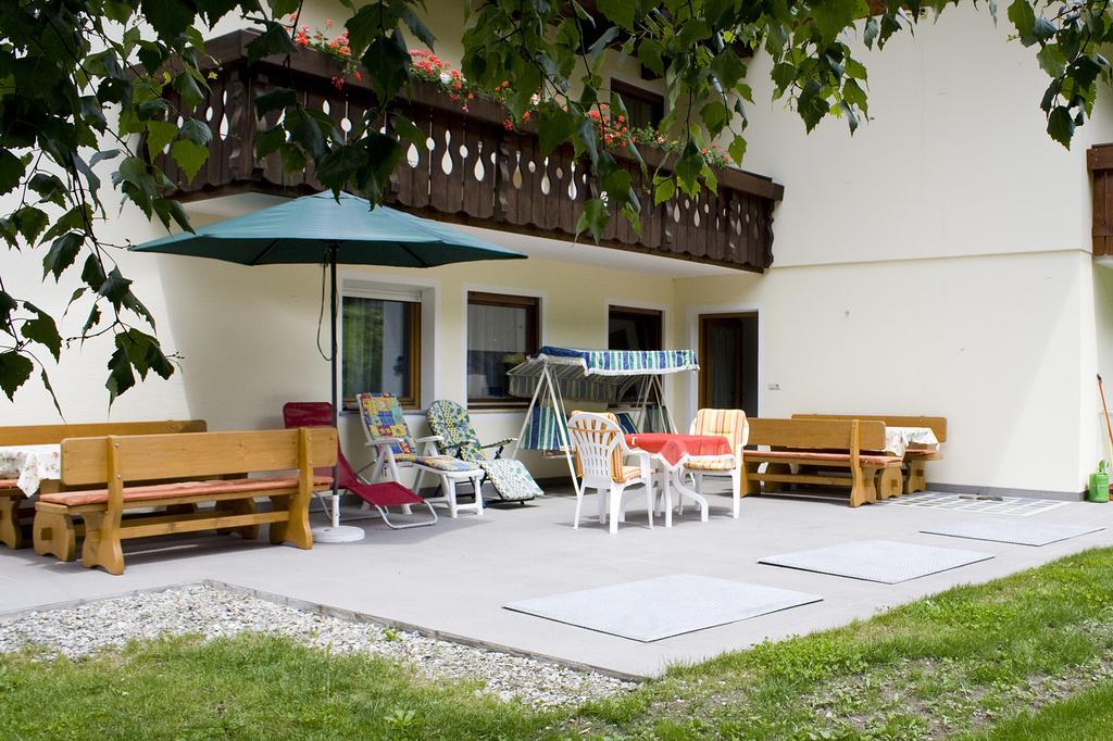 Garni Appartement Alpenresidence Cadipietra Ruang foto